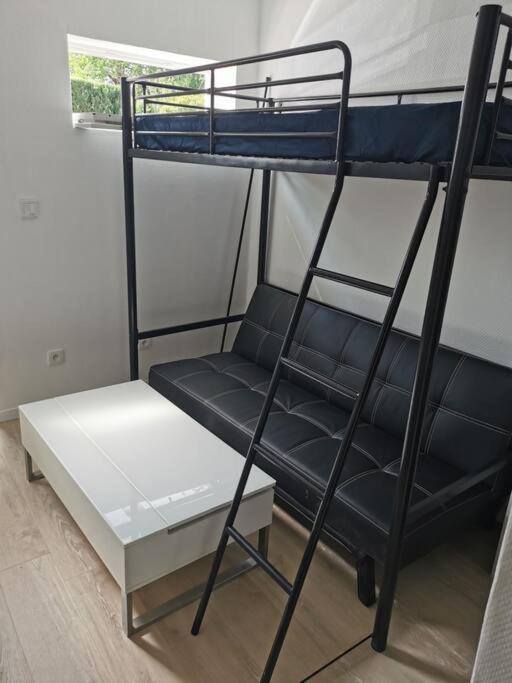 Location Studio A Courte Duree Corbeil-Essonnes Exterior photo